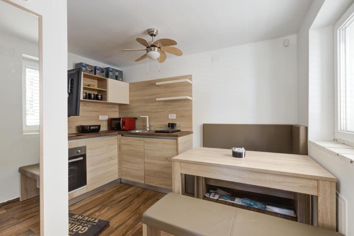 Cvrk Family House נובי ווינודולסקי מראה חיצוני תמונה