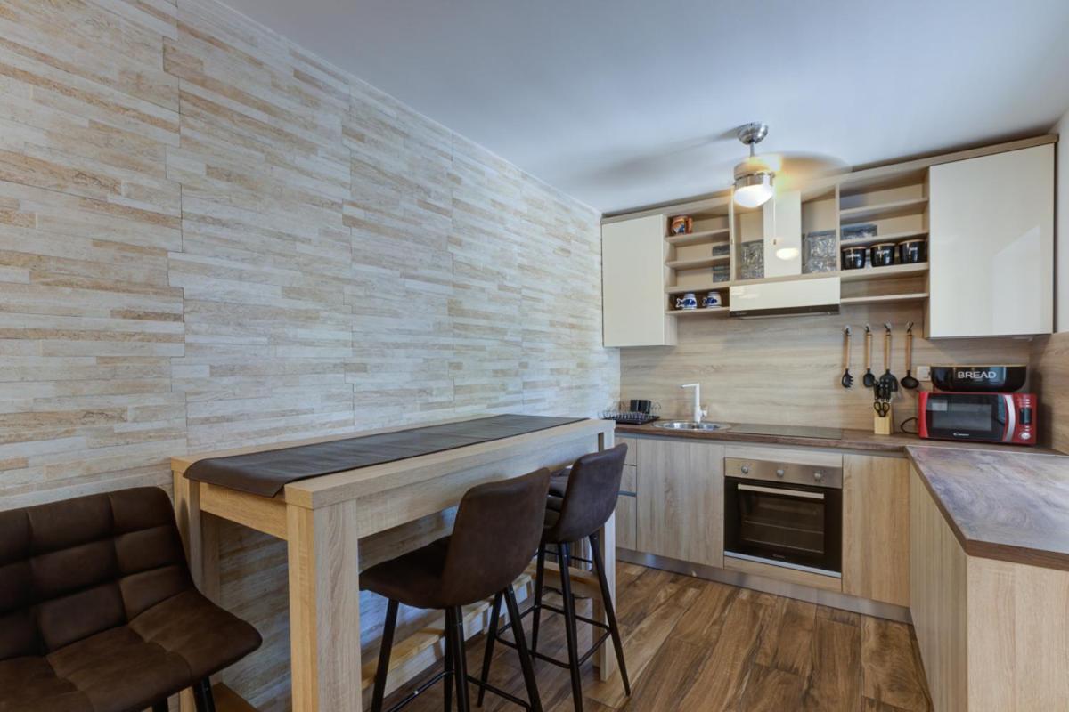 Cvrk Family House נובי ווינודולסקי מראה חיצוני תמונה