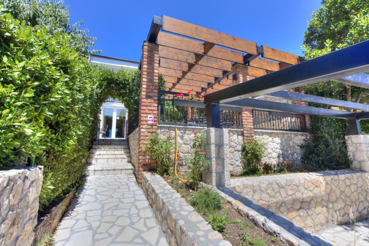 Cvrk Family House נובי ווינודולסקי מראה חיצוני תמונה